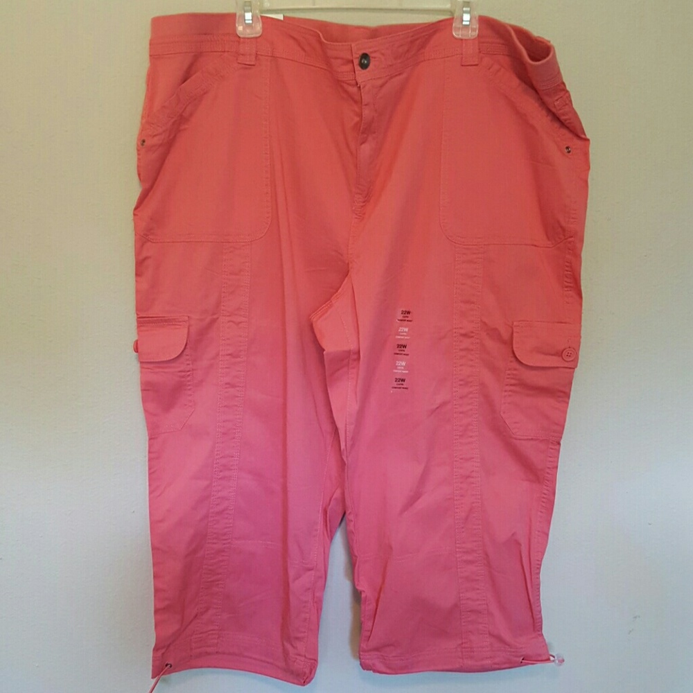 NEW Style&Co Cargo Capris